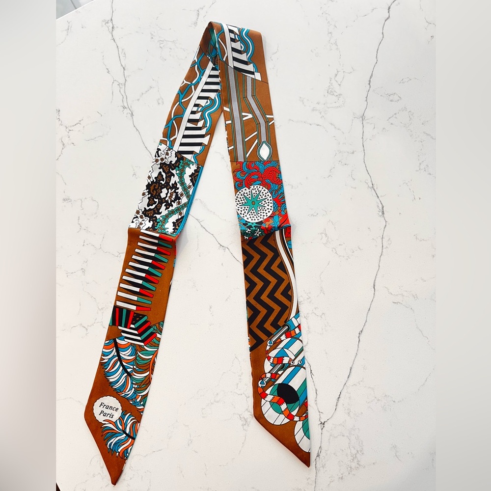 Twilly scarf